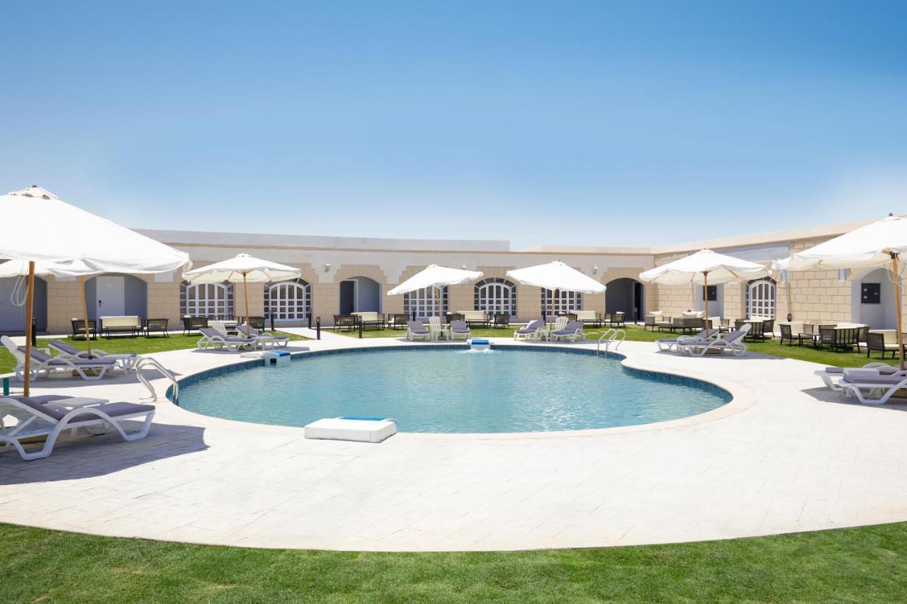 Le Royal Marina Hotel Эль-Аламейн Экстерьер фото